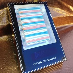 Power bank. Credit card size!